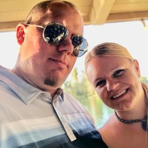 Meet your Posher, Logan